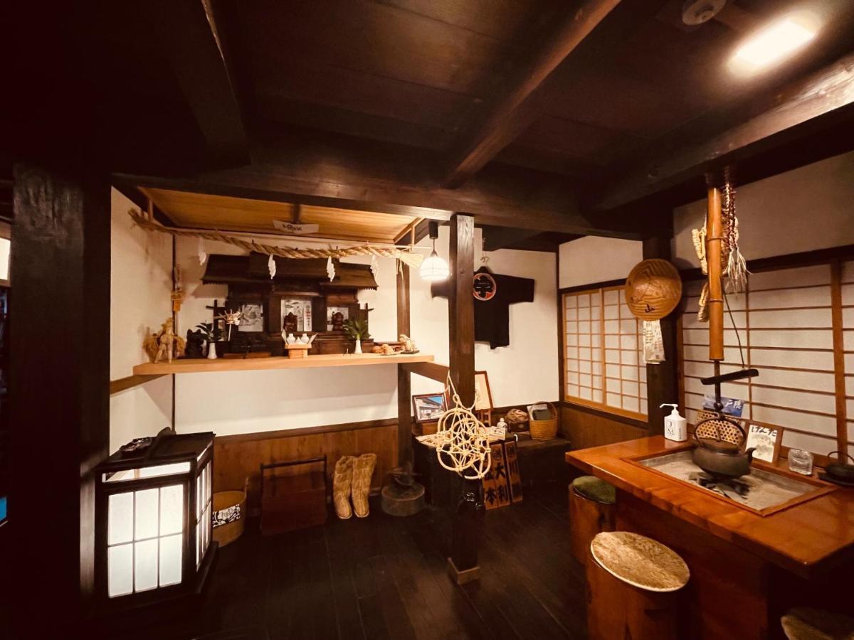 宿屋白金家 Yadoya-Shiroganeya 1日1組限定2名から8名様まで 全館貸切り 伝統的建造物の旅籠宿 Traditional Culture Experience Nagano Ngoại thất bức ảnh
